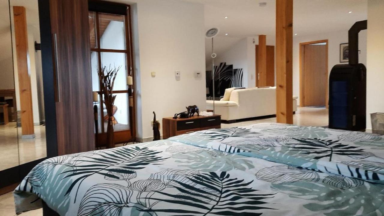 Waldweg Apartment *