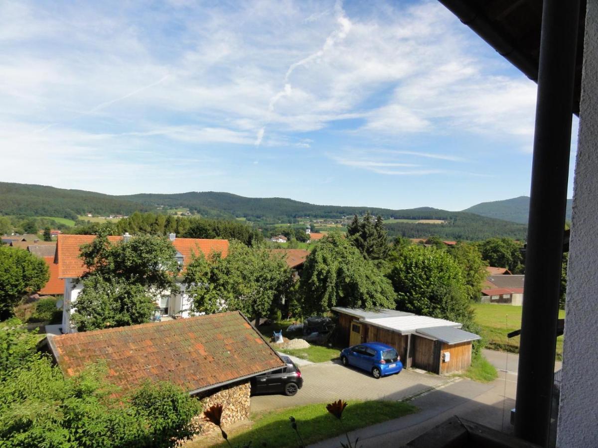 Waldweg Grafenwiesen